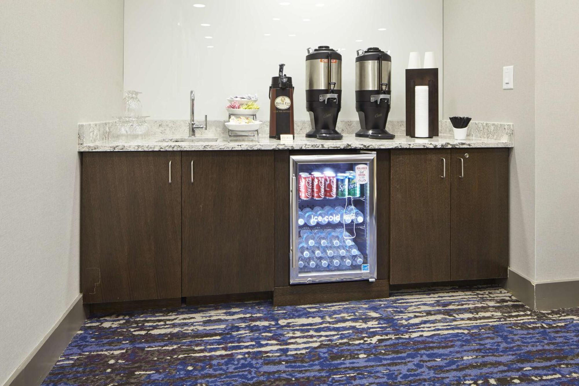Embassy Suites By Hilton Atlanta Galleria Smyrna Extérieur photo