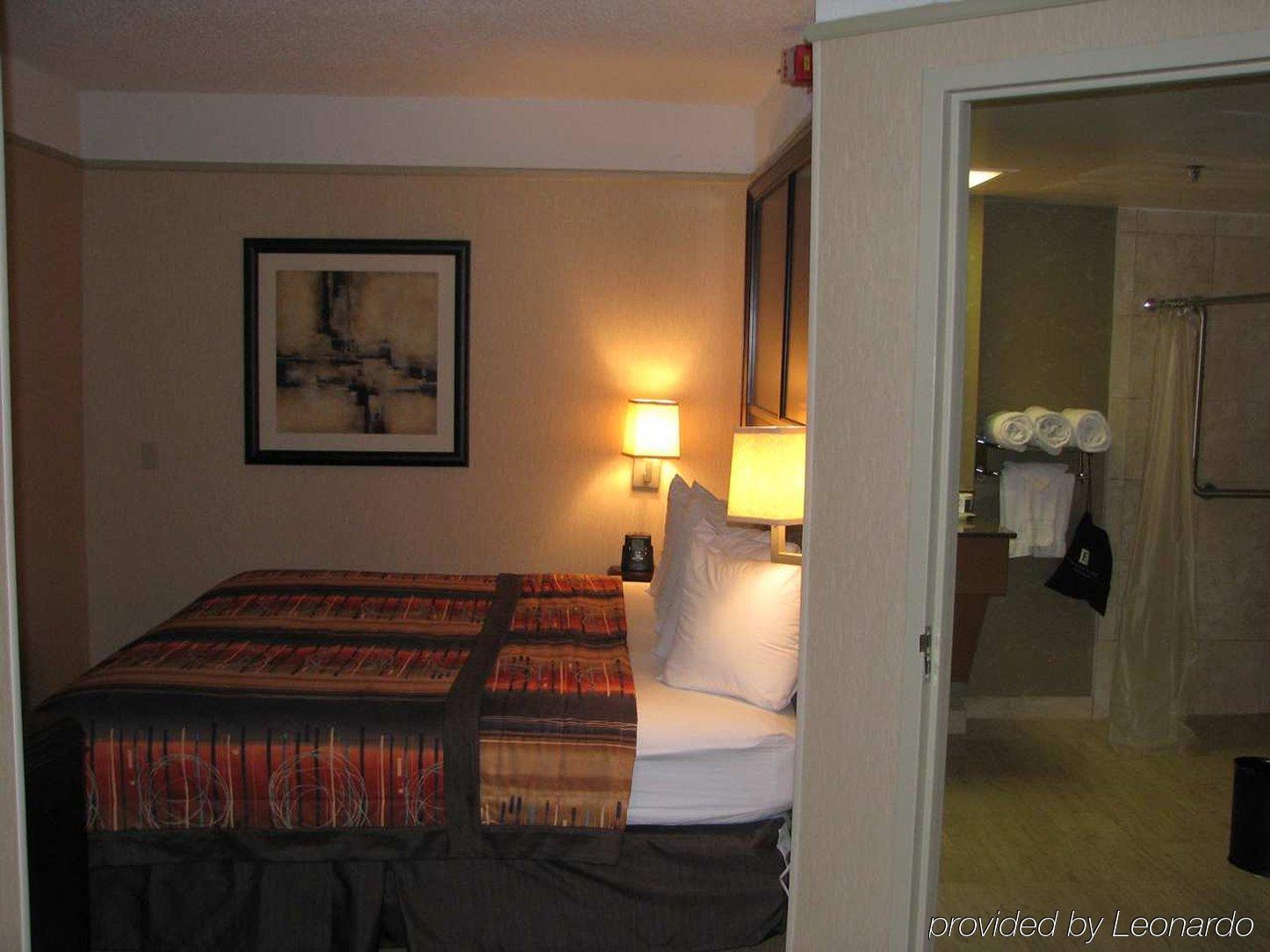 Embassy Suites By Hilton Atlanta Galleria Smyrna Chambre photo