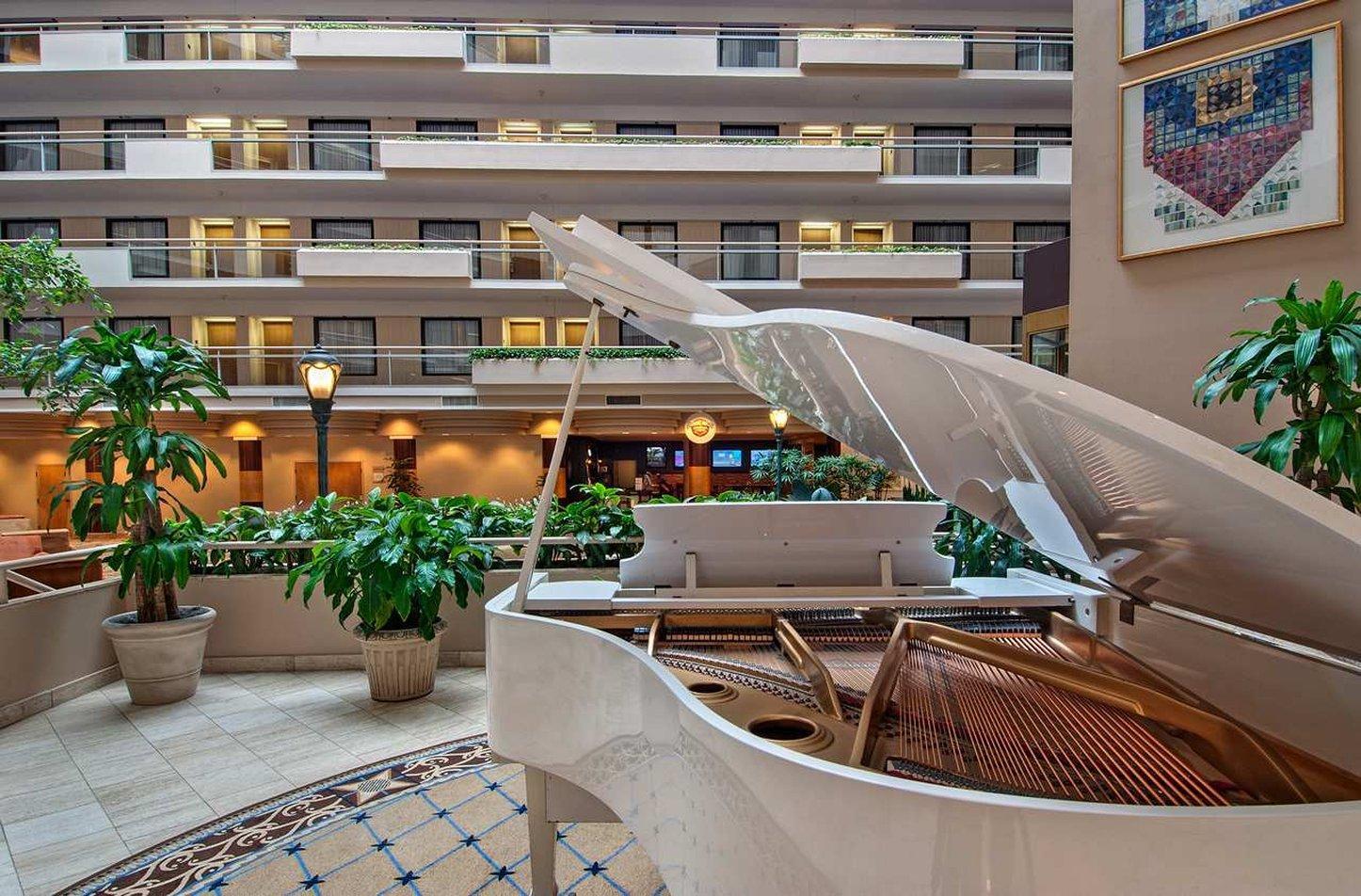 Embassy Suites By Hilton Atlanta Galleria Smyrna Extérieur photo