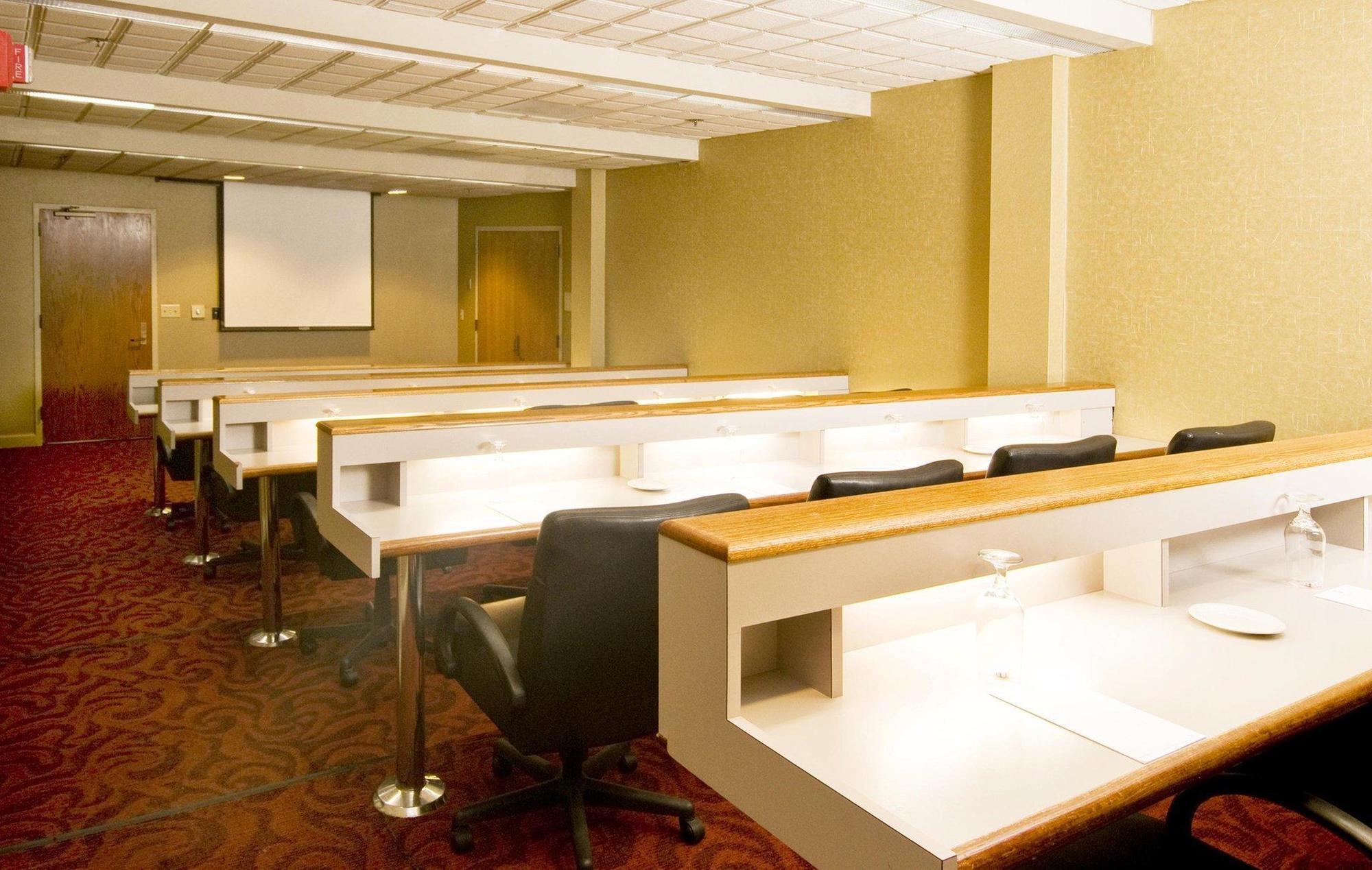 Embassy Suites By Hilton Atlanta Galleria Smyrna Extérieur photo